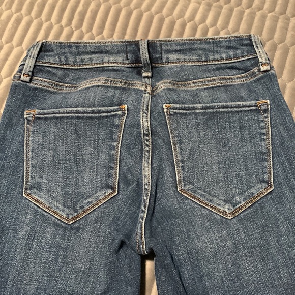 Abercrombie & Fitch Mid Rise Super Skinny Ankle Jeans, Size 25/0 Short - Picture 5 of 5